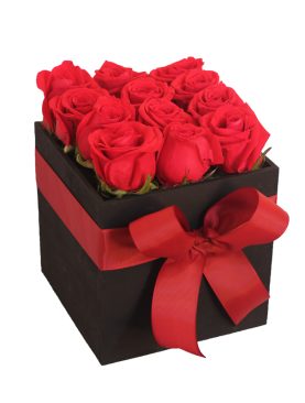 Caja de amor con rosas